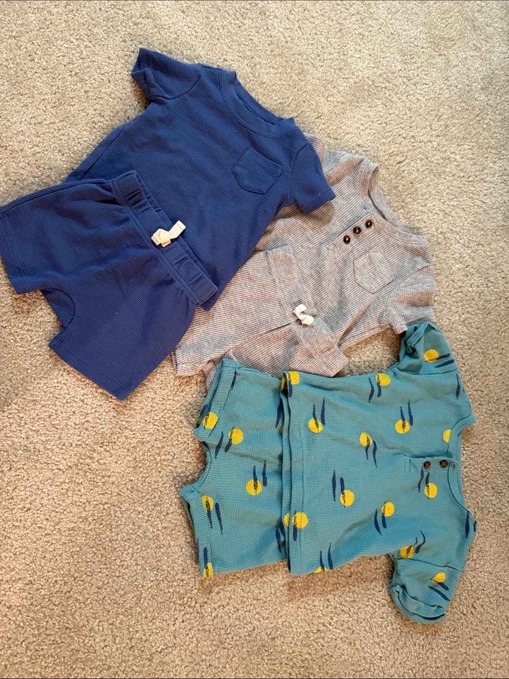 Set of 3 Carter’s Outfits